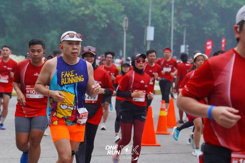 Race photo from ONE RUN 10 K