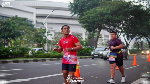 Race photo from Smartfren Run 2025 
