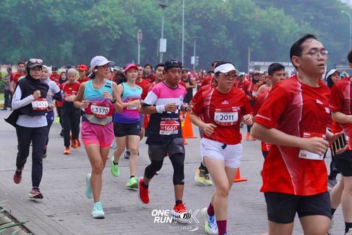 Race photo from ONE RUN 10 K