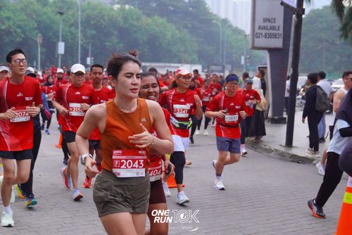 Race photo from ONE RUN 10 K