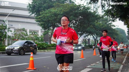 Race photo from Smartfren Run 2025 
