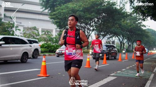 Race photo from Smartfren Run 2025 