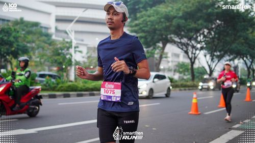 Race photo from Smartfren Run 2025 