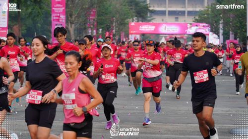 Race photo from Smartfren Run 2025 