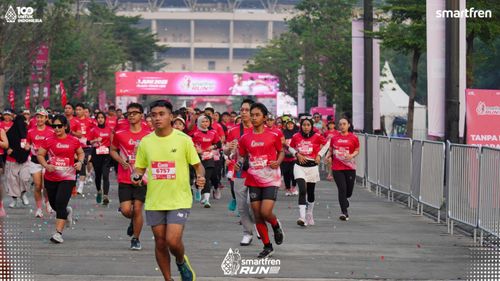 Race photo from Smartfren Run 2025 