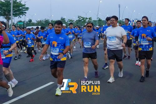 Race photo from ISOPLUS RUN 2025 - JAKARTA