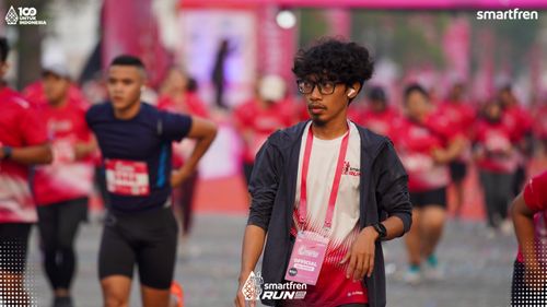 Race photo from Smartfren Run 2025 