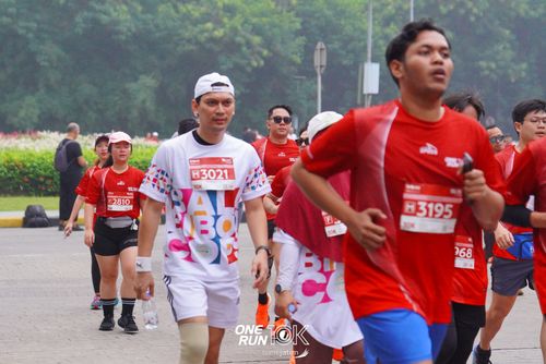 Race photo from ONE RUN 10 K