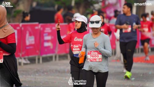 Race photo from Smartfren Run 2025 