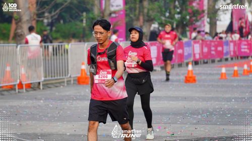 Race photo from Smartfren Run 2025 