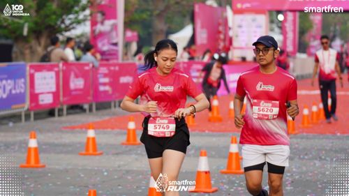 Race photo from Smartfren Run 2025 
