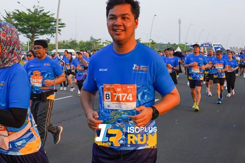 Race photo from ISOPLUS RUN 2025 - JAKARTA