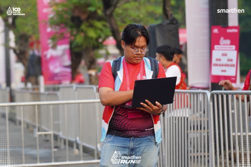 Race photo from Smartfren Run 2025 