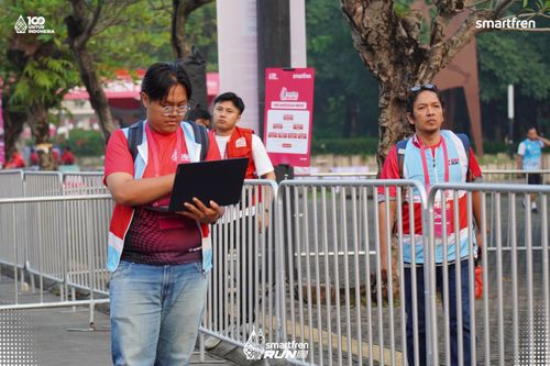 Race photo from Smartfren Run 2025 