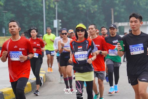 Race photo from ONE RUN 10 K