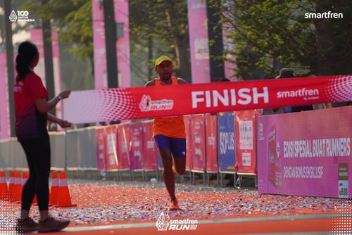 Race photo from Smartfren Run 2025 