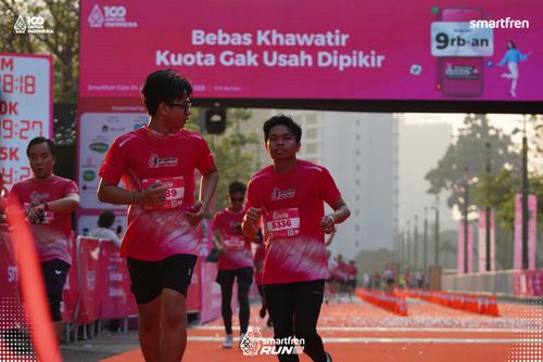 Race photo from Smartfren Run 2025 