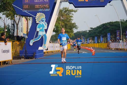Race photo from ISOPLUS RUN 2025 - JAKARTA