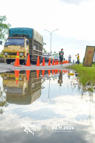 Race photo from Arutmin Borneo Run 2024