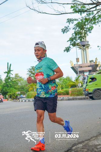 Race photo from Arutmin Borneo Run 2024