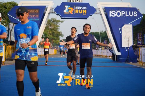 Race photo from ISOPLUS RUN 2025 - JAKARTA
