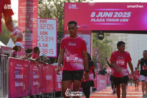 Race photo from Smartfren Run 2025 