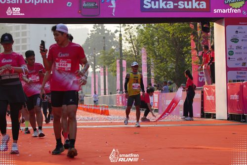 Race photo from Smartfren Run 2025 