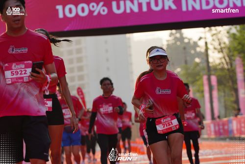 Race photo from Smartfren Run 2025 