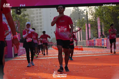 Race photo from Smartfren Run 2025 