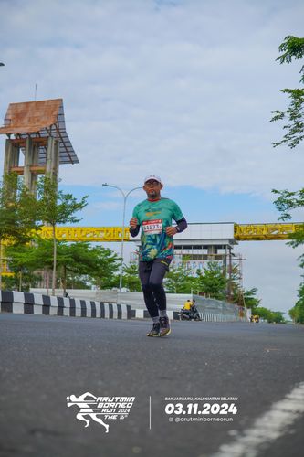 Race photo from Arutmin Borneo Run 2024