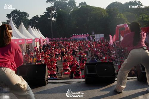 Race photo from Smartfren Run 2025 
