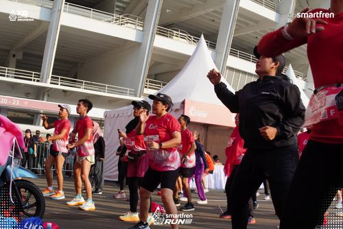 Race photo from Smartfren Run 2025 