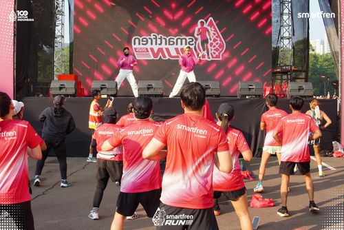 Race photo from Smartfren Run 2025 