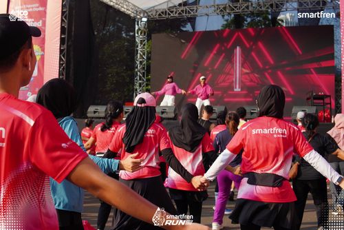 Race photo from Smartfren Run 2025 