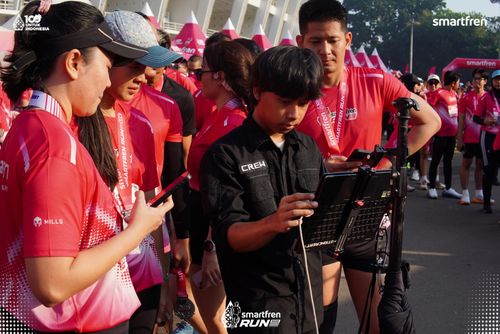 Race photo from Smartfren Run 2025 