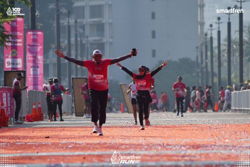 Race photo from Smartfren Run 2025 