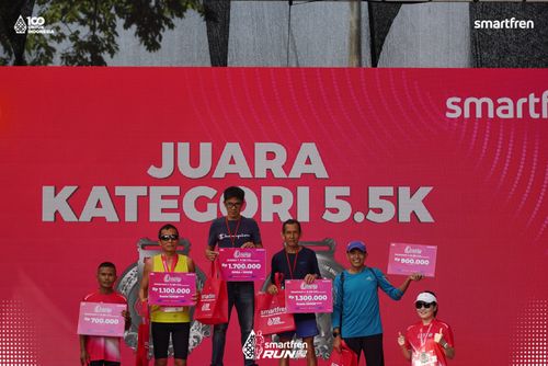 Race photo from Smartfren Run 2025 