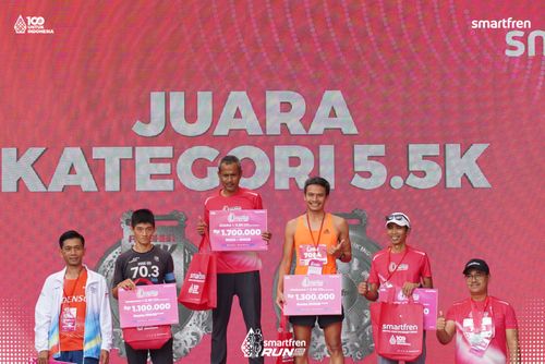 Race photo from Smartfren Run 2025 