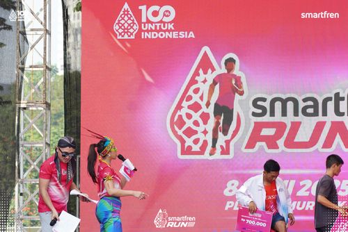 Race photo from Smartfren Run 2025 