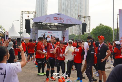 Race photo from ONE RUN 10 K