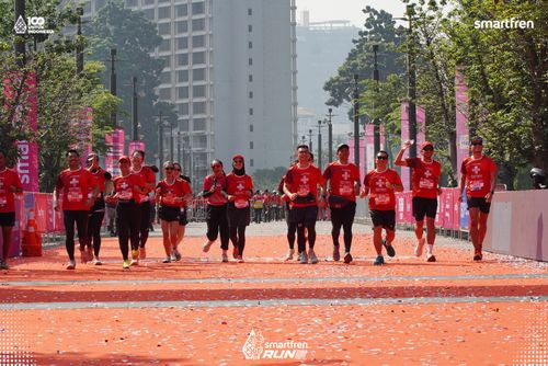 Race photo from Smartfren Run 2025 