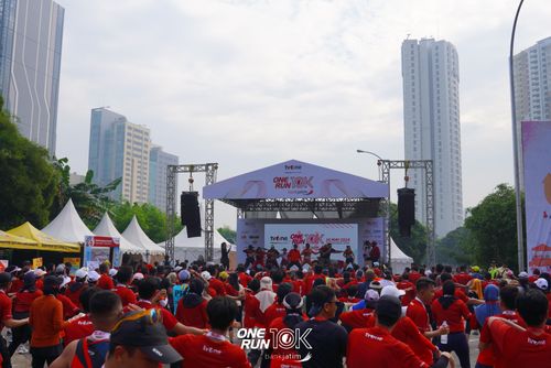 Race photo from ONE RUN 10 K