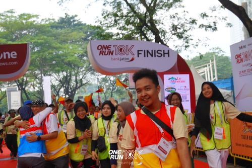 Race photo from ONE RUN 10 K