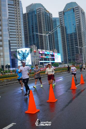 Race photo from Smartfren Run 2024