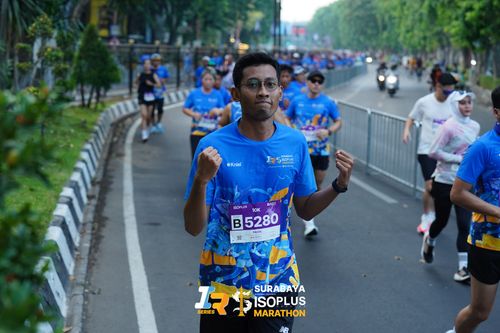 Race photo from SURABAYA ISOPLUS MARATHON 2025