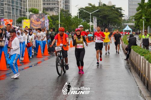 Race photo from Smartfren Run 2024
