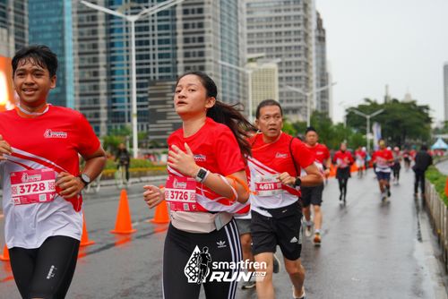 Race photo from Smartfren Run 2024