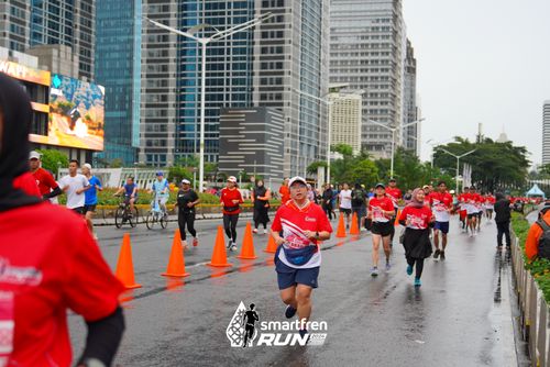 Race photo from Smartfren Run 2024