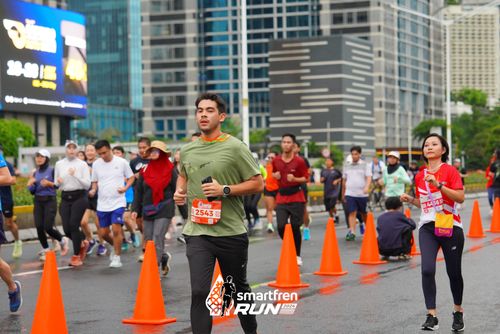 Race photo from Smartfren Run 2024