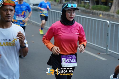 Race photo from SURABAYA ISOPLUS MARATHON 2025